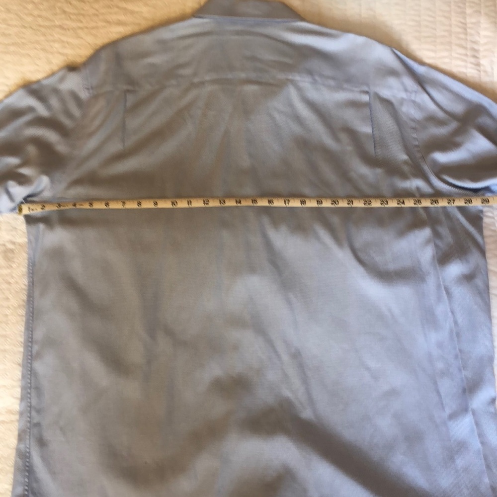 Menβs dress shirt π πππππβοΈβοΈ - Picture 5 of 8